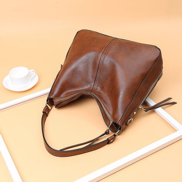 Leather Leisure Shoulder Bag - Image 8