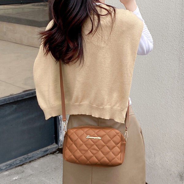 Female Tassel Wallet - Image 3