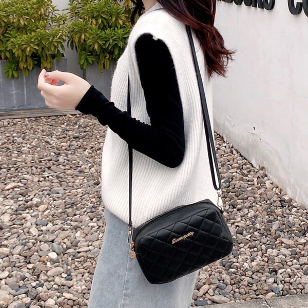Female Tassel Wallet - Image 4